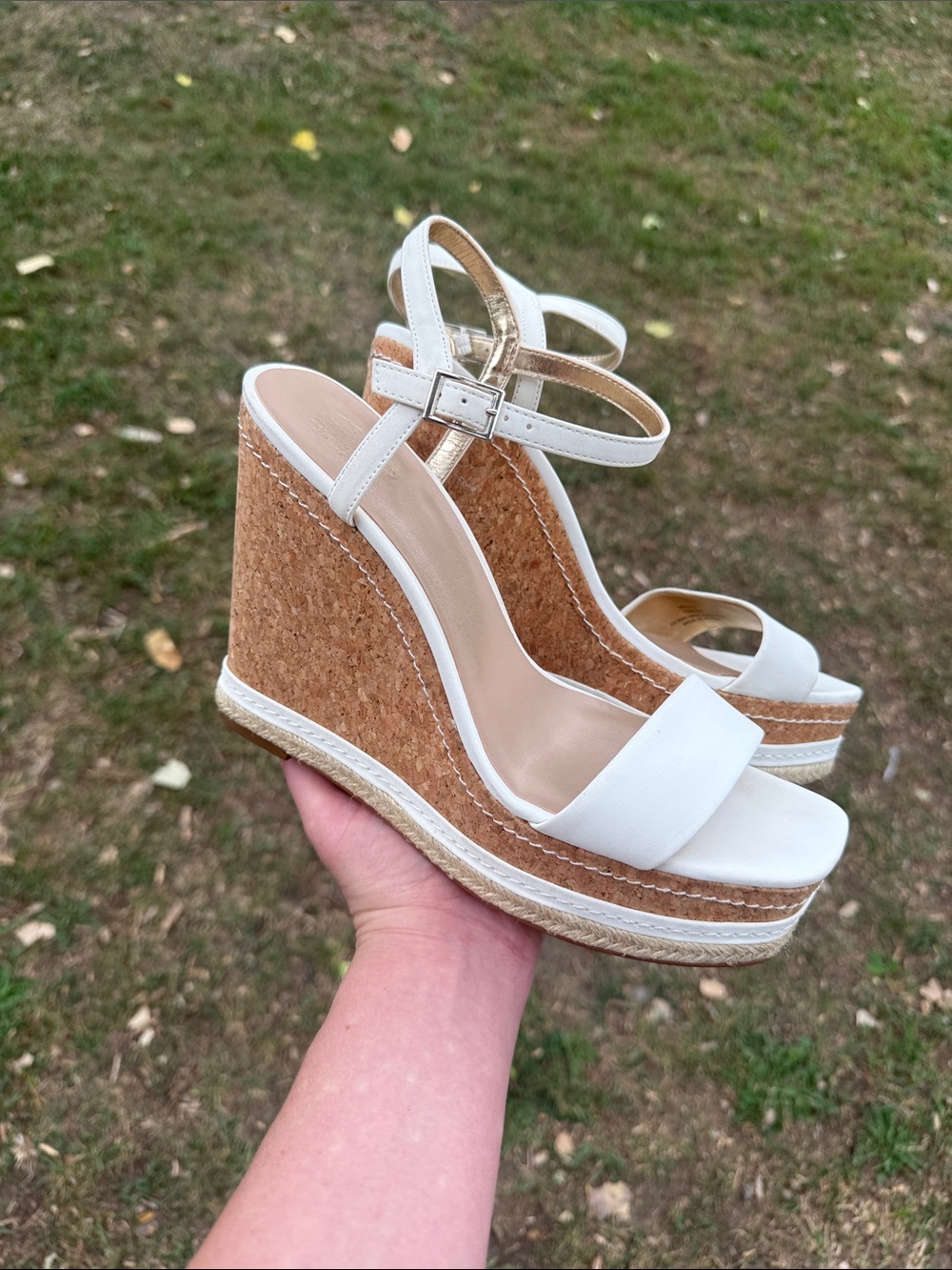 Mix no. 6 with wedge cork sandals